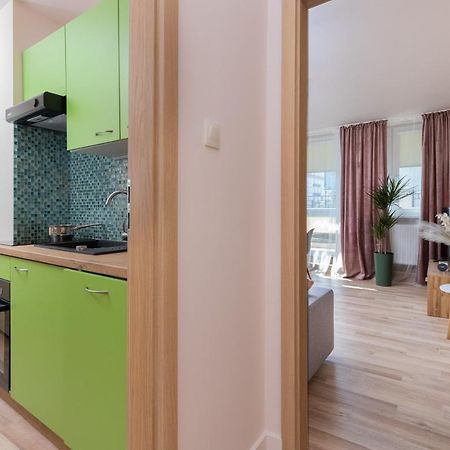 Mokotow Apartments Reytan By Noclegi Renters Varsovie Extérieur photo