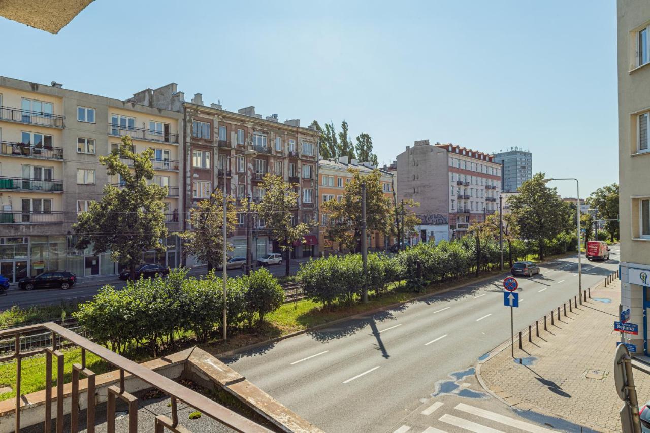 Mokotow Apartments Reytan By Noclegi Renters Varsovie Extérieur photo